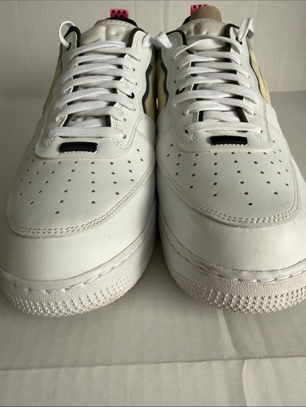 Nike Air Force 1 Low React white Black Pink Spell Sz 15 Like New - Picture 5 of 10